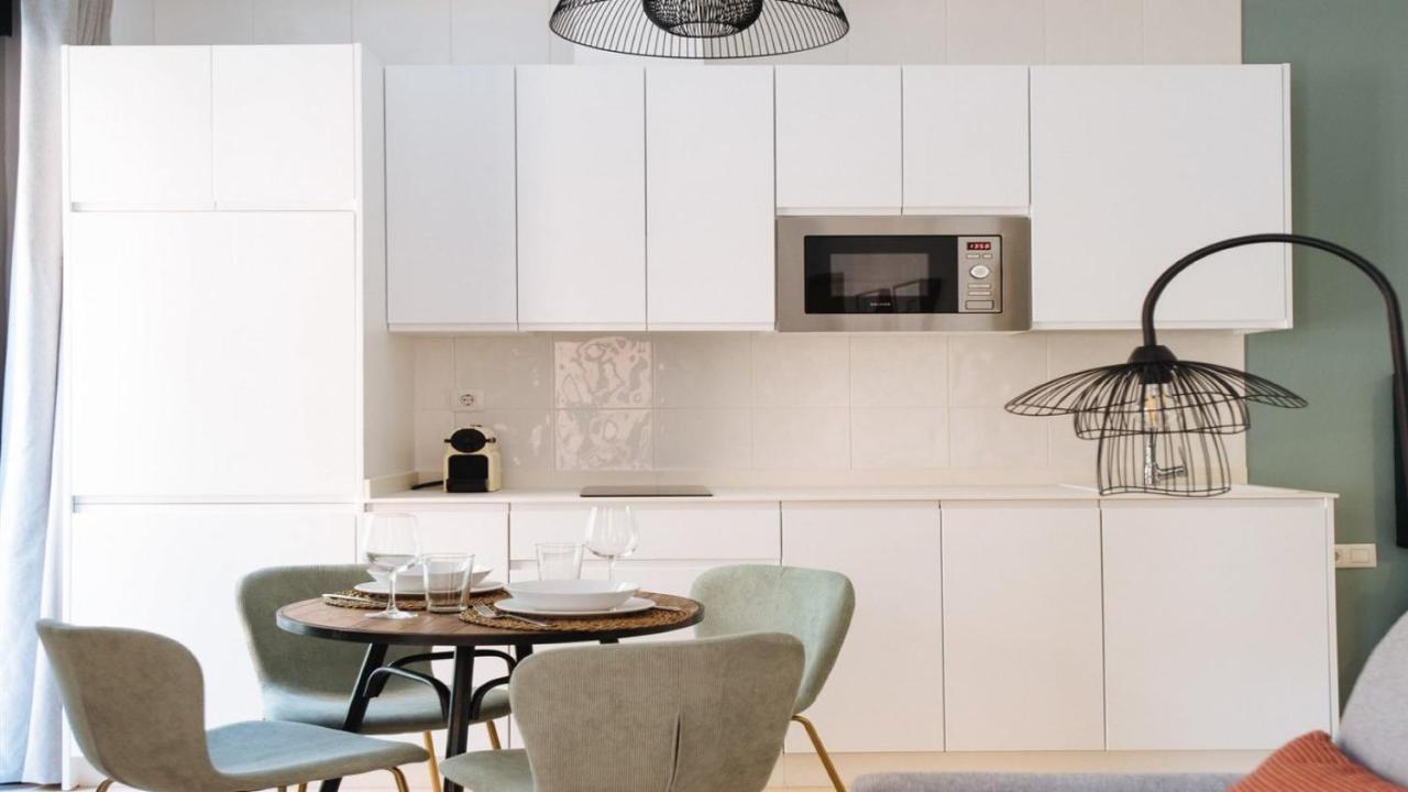 Chiqui And Vicente Suite Apartments Sevilla Eksteriør billede
