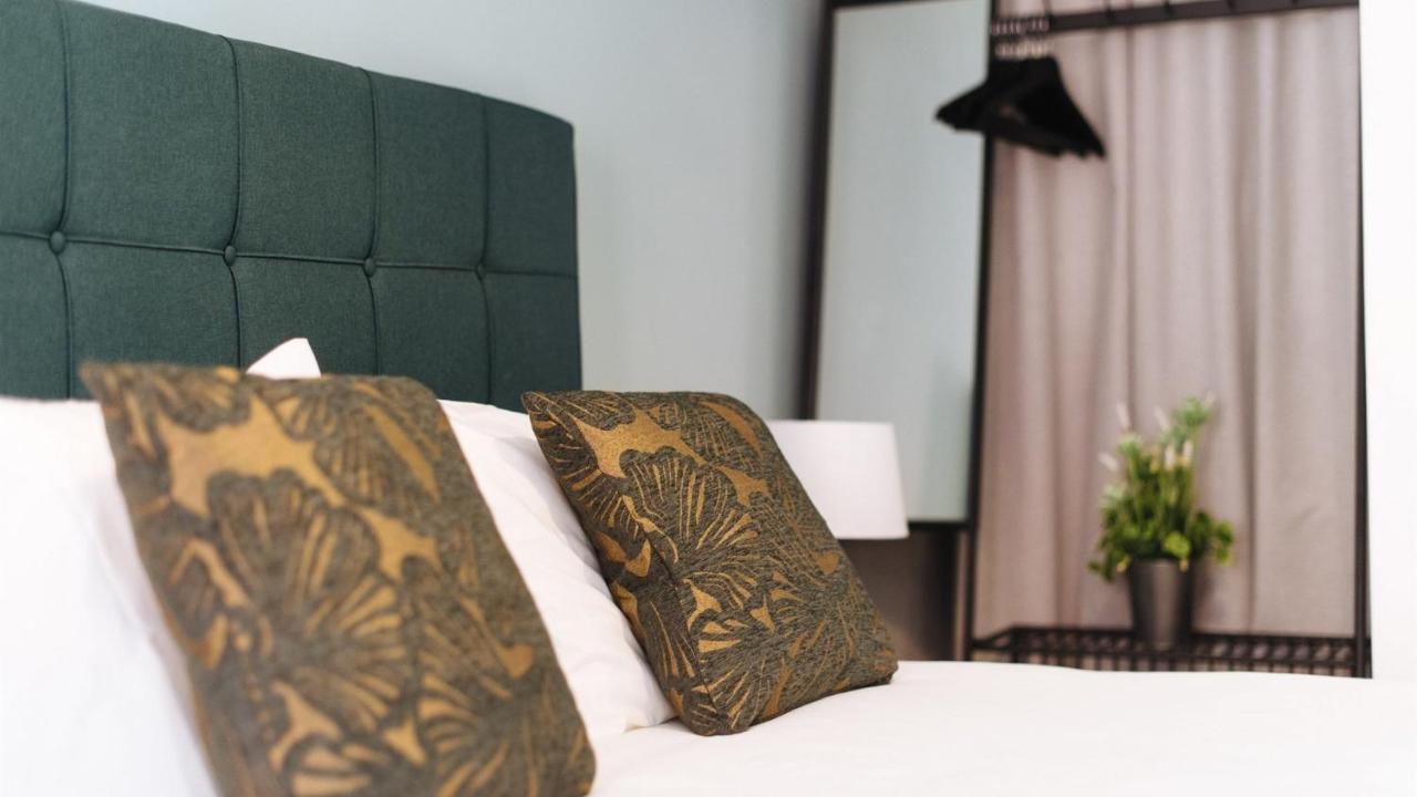 Chiqui And Vicente Suite Apartments Sevilla Eksteriør billede